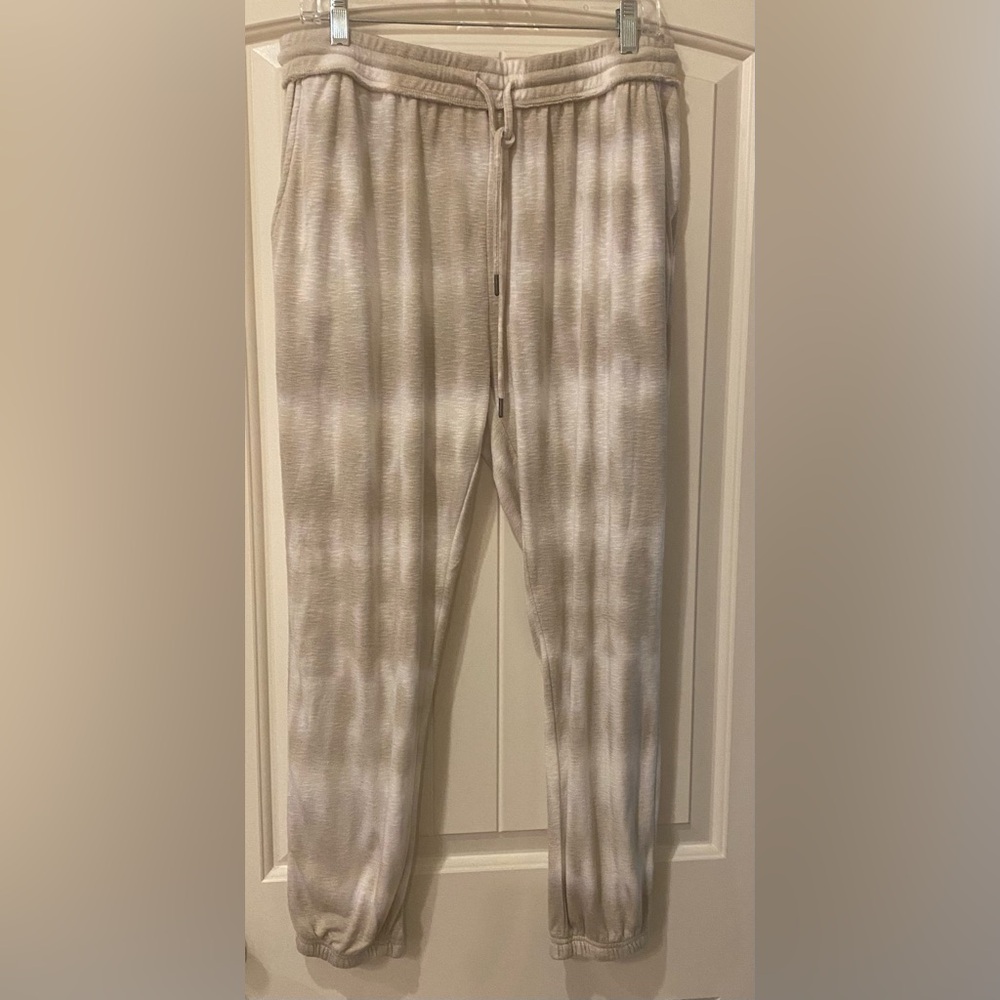 NWT (XL) Max Studio Performance Lounge Sweatpants in Tan